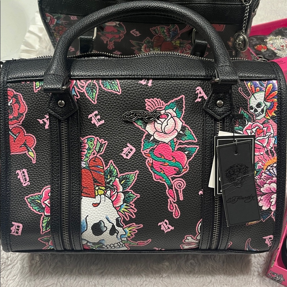 Ed Hardy Black Floral Skull Satchel Bag & gift box heart coin purse wristlet NWT - Picture 3 of 7
